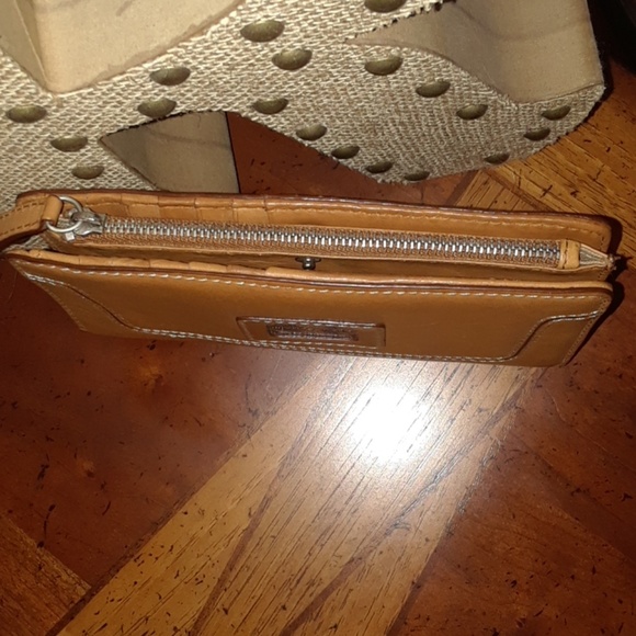 Michael Kors Leather Wallet - Picture 5 of 8